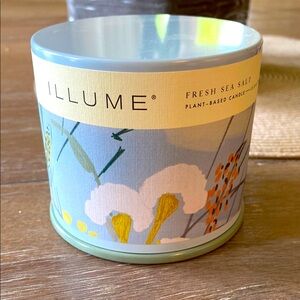 New-Illume Fresh Sea Salt Vanity Tin Candle